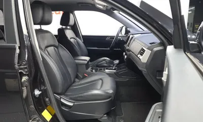 KG_Mobility_Ssangyong Rexton 2019, 61259 км, за 8782.21 USD - фото 11