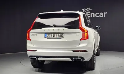Volvo XC90 2021, 83737 км, за 32777.18 USD