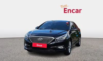 Hyundai Sonata 2015, 119578 км, за 5827.81 USD