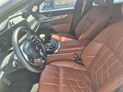 BMW 7-Series 2024, 64749 км, за 70244.19 USD - фото 7