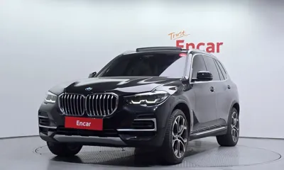 BMW X5 · 2022 год