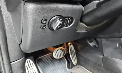 MINI Cooper 2015, 102871 км, за 4269.57 USD - фото 17