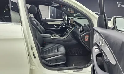 Mercedes-Benz GLC-Class 2018, 49188 км, за 21333.86 USD - фото 11