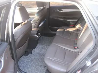 Hyundai Grandeur 2020, 96400 км, за 13615.64 USD - фото 9