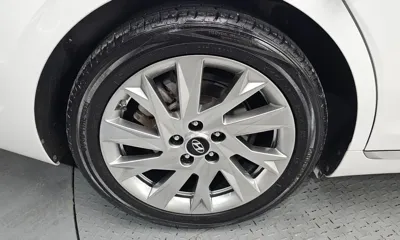 Hyundai Grandeur 2020, 112423 км, за 17907.14 USD - фото 21