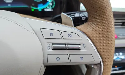 Hyundai Grandeur 2020, 112423 км, за 17907.14 USD - фото 37