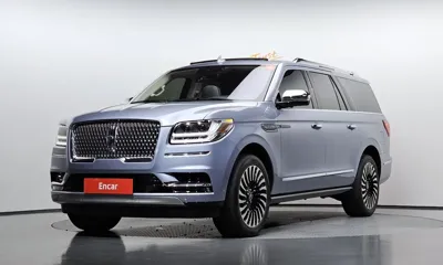 Lincoln Navigator · 2019 год