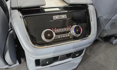 Lincoln Navigator 2019, 45665 км, за 40065.17 USD - фото 30