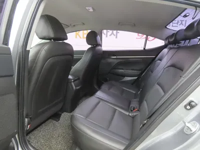 Hyundai Avante 2018, 92559 км, за 6039.12 USD - фото 11