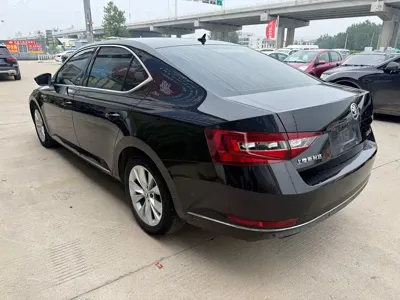 Skoda Superb 2017, 113000 км, за 5665.48 USD - фото 6
