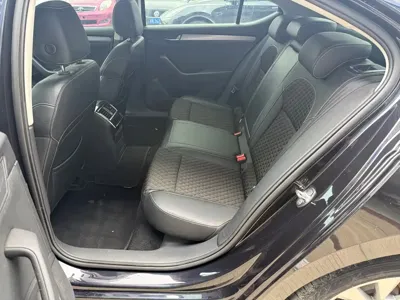 Skoda Superb 2017, 113000 км, за 5665.48 USD - фото 8