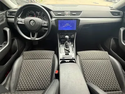 Skoda Superb 2017, 113000 км, за 5665.48 USD - фото 9