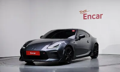 Toyota 86 · 2023 год