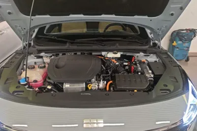 Geely Galaxy L6 2024, 20900 км, за 12947 USD - фото 24