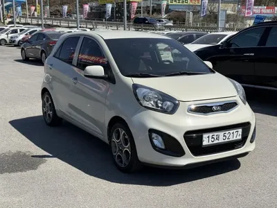 Kia Morning 2014, 138000 км, за 2842.41 USD
