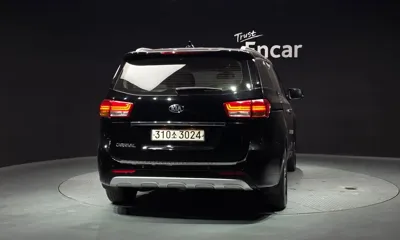 Kia Canival 2018, 160249 км, за 4889.33 USD