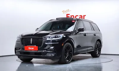 Lincoln Aviator · 2023 год