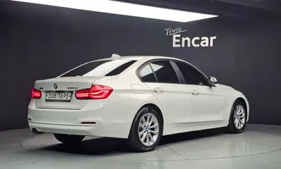 BMW 3-Series 2017, 115331 км, за 7271.29 USD
