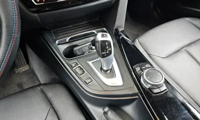BMW 3-Series 2017, 115331 км, за 7271.29 USD - фото 9