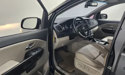 Kia Canival 2020, 63161 км, за 12151.86 USD - фото 10