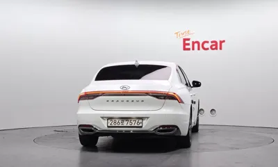 Hyundai Grandeur 2020, 193139 км, за 9230.97 USD