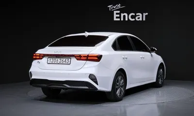 Kia K3 2022, 64924 км, за 8556.33 USD