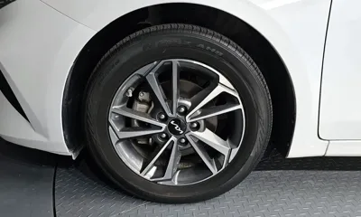 Kia K3 2022, 64924 км, за 8556.33 USD