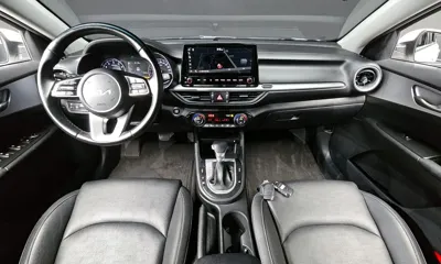 Kia K3 2022, 64924 км, за 8556.33 USD - фото 7