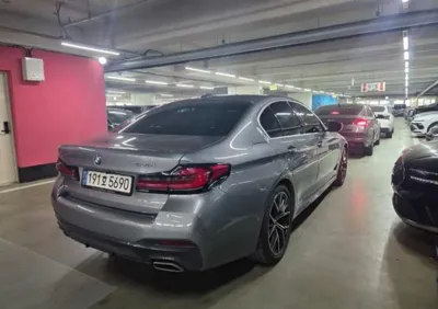 BMW 5-Series 2023, 61523 км, за 5750.3 USD - фото 6