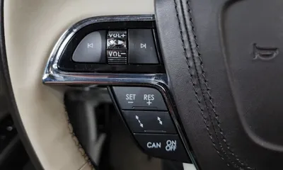 Lincoln Continental 2018, 66420 км, за 15570.04 USD - фото 15