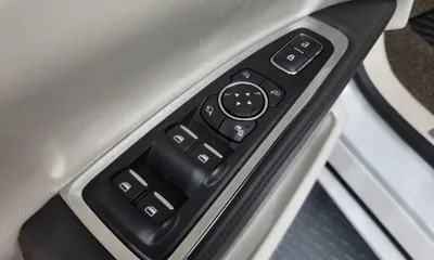 Lincoln Continental 2018, 66420 км, за 15570.04 USD - фото 33