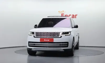 Land Rover Range Rover 2023, 66081 км, за 95894.6 USD