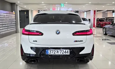 BMW X4 2025, 7827 км, за 50315.27 USD - фото 6