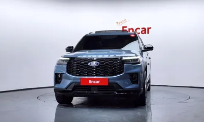 Ford Explorer 2025, 7261 км, за 33493.16 USD