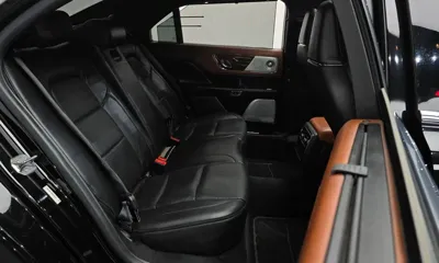 Lincoln Continental 2019, 53140 км, за 16195.15 USD - фото 11
