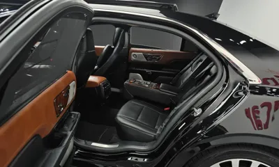 Lincoln Continental 2019, 53140 км, за 16195.15 USD - фото 12