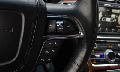 Lincoln Continental 2019, 53140 км, за 16195.15 USD - фото 29