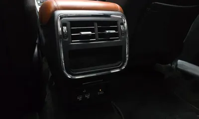 Lincoln Continental 2019, 53140 км, за 16195.15 USD - фото 33