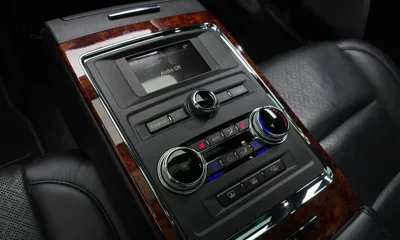Lincoln Continental 2019, 53140 км, за 16195.15 USD - фото 34