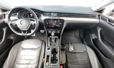 Volkswagen Arteon 2018, 69880 км, за 12936.35 USD - фото 7