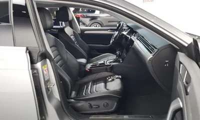Volkswagen Arteon 2018, 69880 км, за 12936.35 USD - фото 11