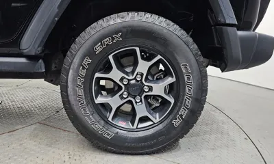 Jeep Wrangler 2018, 70638 км, за 23059.13 USD