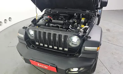 Jeep Wrangler 2018, 70638 км, за 23059.13 USD - фото 6