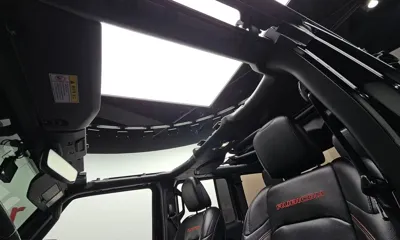 Jeep Wrangler 2018, 70638 км, за 23059.13 USD - фото 19