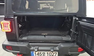 Jeep Wrangler 2018, 70638 км, за 23059.13 USD - фото 20