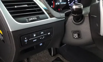 Genesis G80 2018, 67732 км, за 14305.24 USD - фото 29