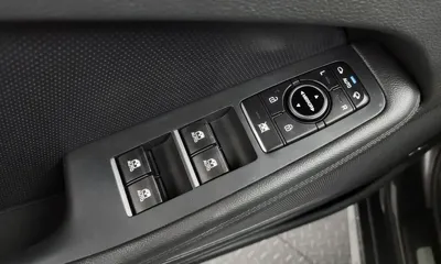 Genesis G80 2018, 67732 км, за 14305.24 USD - фото 38