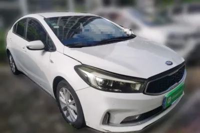 Kia K3 2016, 121100 км, за 6479 USD