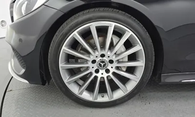 Mercedes-Benz C-Class 2017, 116886 км, за 13881.55 USD