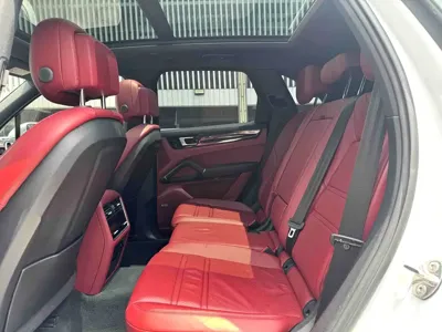 Porsche Cayenne 2019, 100000 км, за 45713.82 USD - фото 6